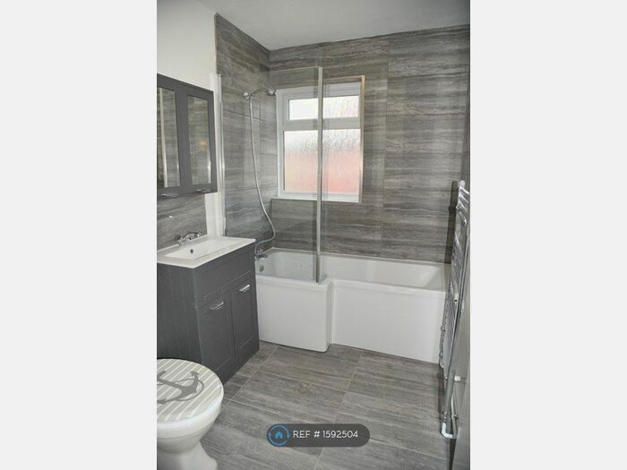 2 Bedroom Bungalow To Rent In Starbold Road, Bishops Itchington, Southam, CV47