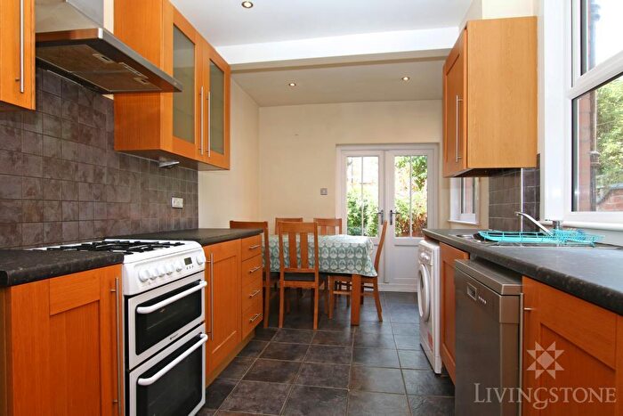 5 Bedroom Terraced House To Rent In Thurlow Road, LE2
