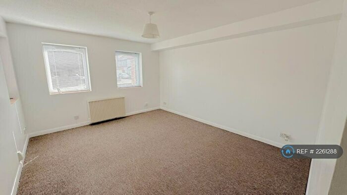 Studio To Rent In Burniston Court, Wallington, SM6