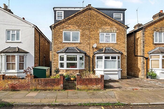 4 Bedroom Semi-Detached House For Sale In Willoughby Road, Kingston Upon Thames, KT2