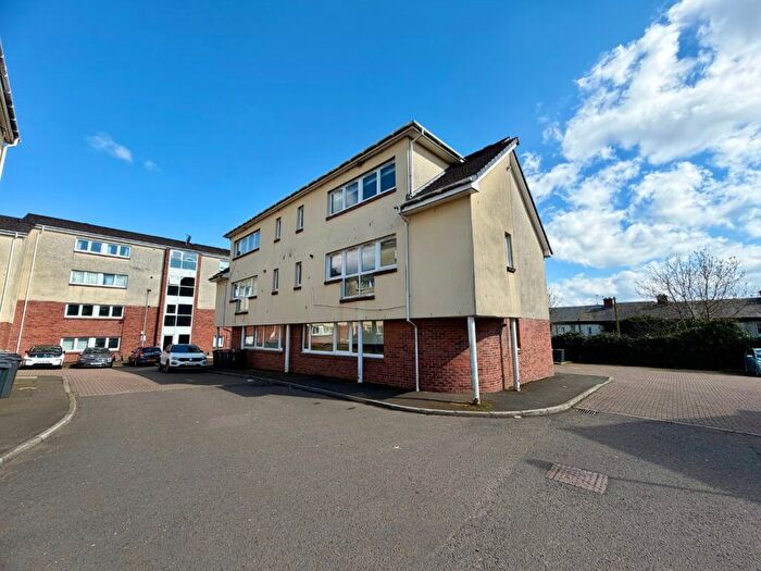 2 Bedroom Flat For Sale In Willowpark Court, Airdrie, ML6