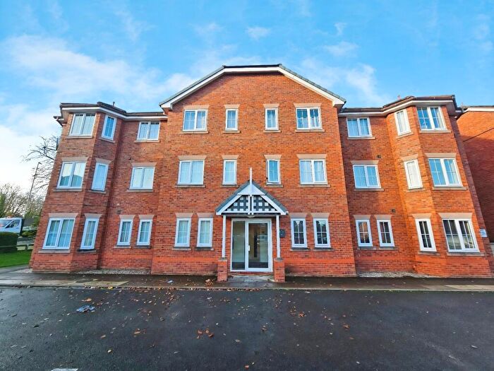 2 Bedroom Flat To Rent In Oriel House, Heathcote Close, Chester, CH2