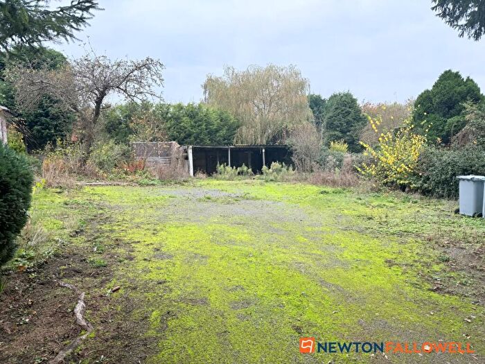 2 Bedroom Detached House For Sale In The Drive, Winthorpe, NG24