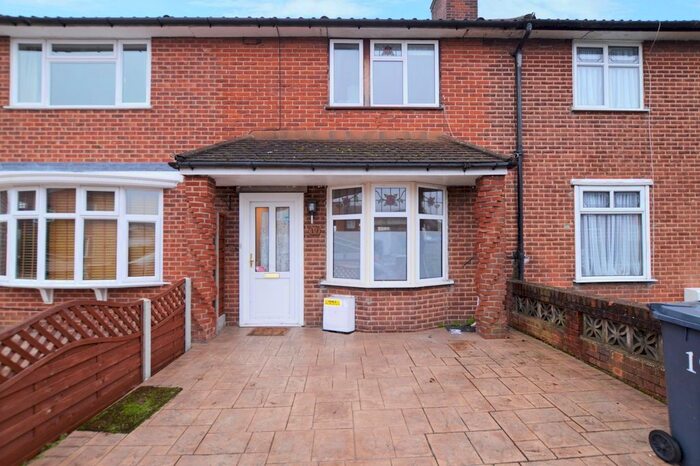 3 Bedroom Terraced House To Rent In Widecombe Road, London, SE9