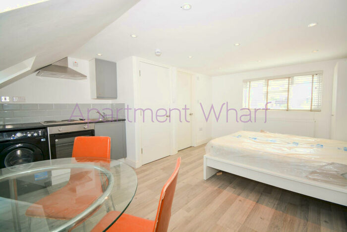 1 Bedroom Flat To Rent In Fremantle Road (Ilford), London, IG6
