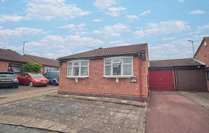 2 Bedroom Detached Bungalow To Rent In Willowdene Way, Barwell, Leicester, LE9
