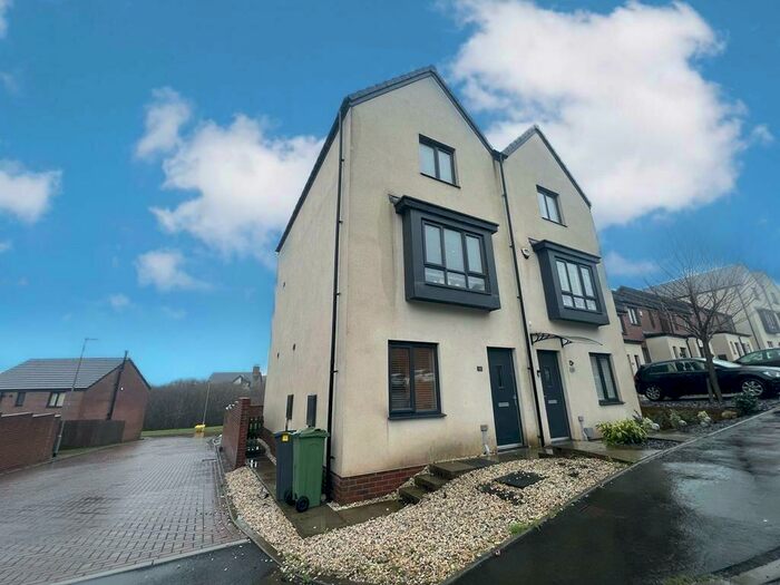 3 Bedroom House To Rent In Heol Booths, Old St. Mellons, Cardiff, CF3