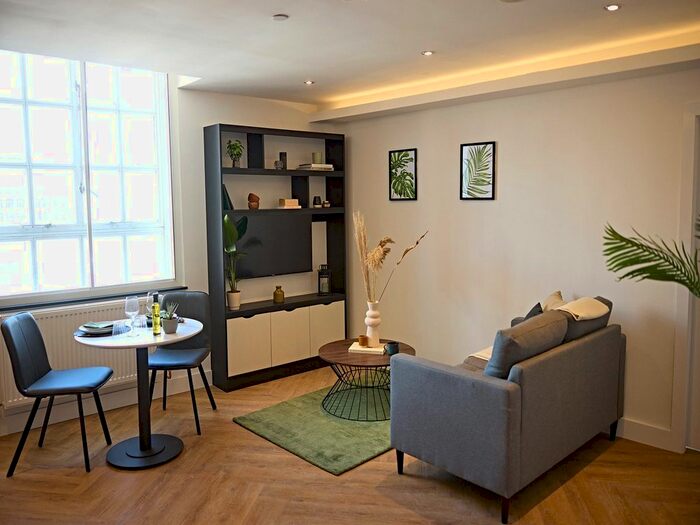 1 Bedroom Flat To Rent In Eastgate, Leeds, LS2