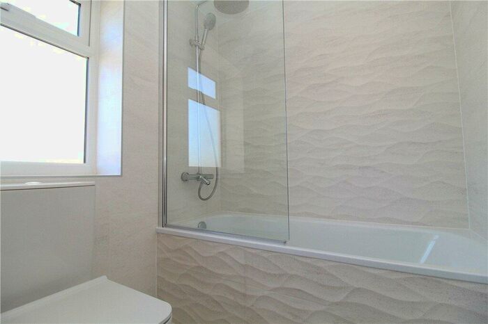 2 Bedroom Apartment To Rent In Kidderminster Road, Croydon, CR0