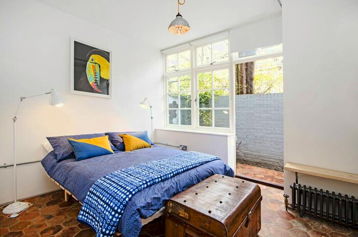 1 Bedroom Flat To Rent In Time Square, Dalston, London, E8