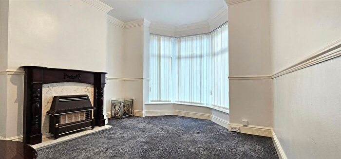 3 Bedroom Terraced House To Rent In Harwell Road, Sheffield, S8