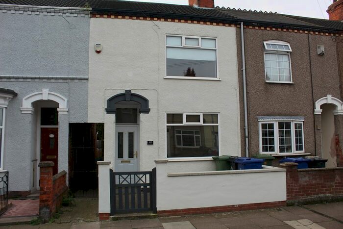 3 Bedroom Terraced House To Rent In Columbia Road, Grimsby, DN32