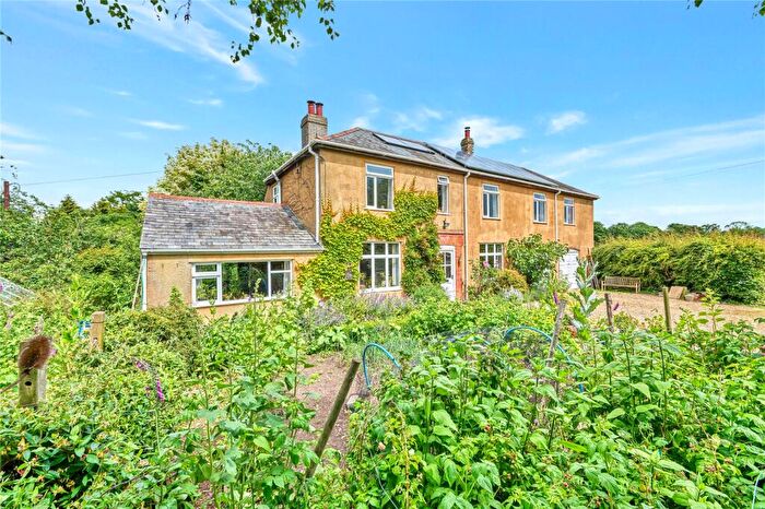 4 Bedroom Detached House For Sale In Taylors Green, Warmington, Peterborough, PE8