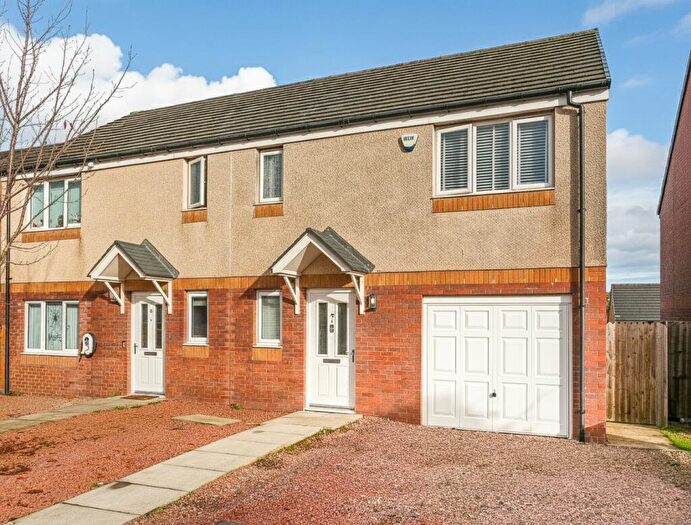 3 Bedroom Semi-Detached House For Sale In Dalwhamie Street, Kinross, KY13