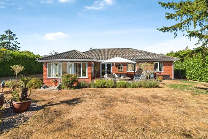 3 Bedroom Bungalow For Sale In Lowestoft Road, Worlingham, Beccles, Suffolk, NR34