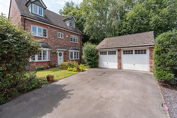 5 Bedroom Detached House For Sale In Radcliffe Road, Winsford, CW7