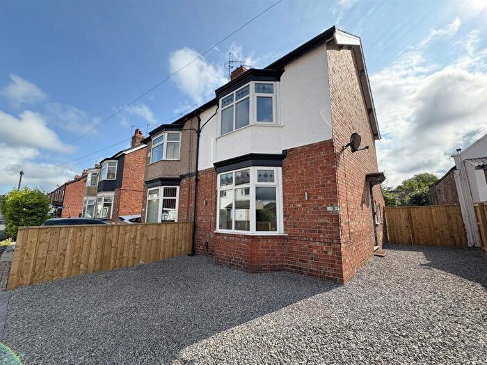 2 Bedroom Semi Detached House To Rent In Milton Street, Darlington, DL1