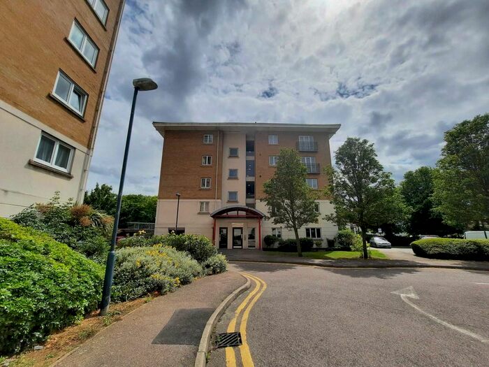 2 Bedroom Flat To Rent In Corral Heights, Chichester Wharf, DA8