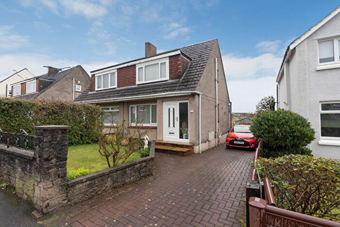 3 Bedroom Semi-Detached House For Sale In Lochearn Crescent, Airdrie, ML6