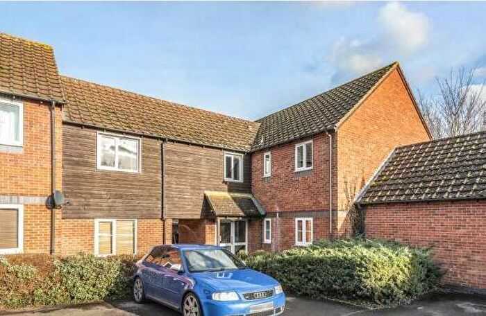 1 Bedroom Flat For Sale In Didcot, Oxfordshire, OX11