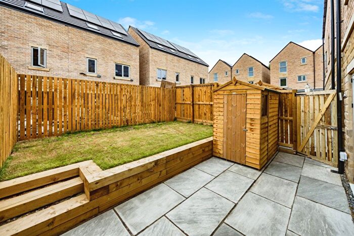 5 Bedroom Property To Rent In Spindle Spur, Bailiff Bridge, Brighouse, HD6