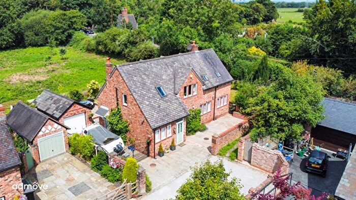 4 Bedroom Detached House For Sale In The Brambles, Church Green, Warburton, Lymm, WA13