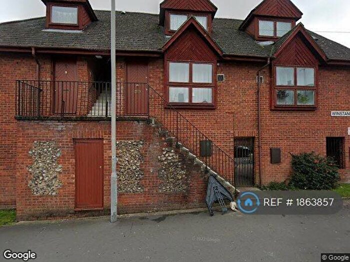 Studio To Rent In Desborough Avenue, High Wycombe, HP11