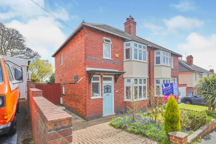 3 Bedroom Semi-Detached House To Rent In Mostyn Avenue, Littleover, DE23