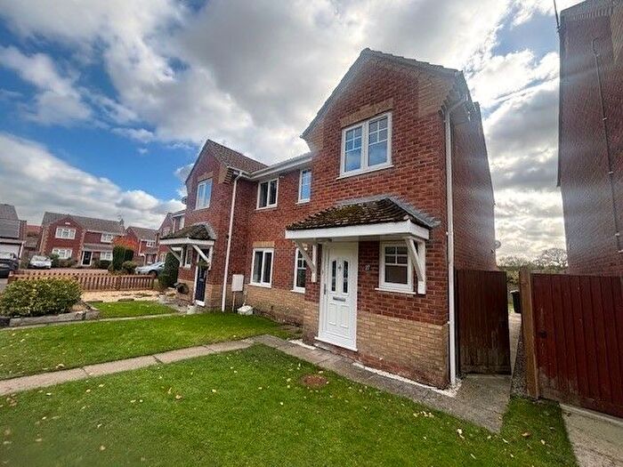 3 Bedroom Property To Rent In Hopgood Close, Devizes, SN10