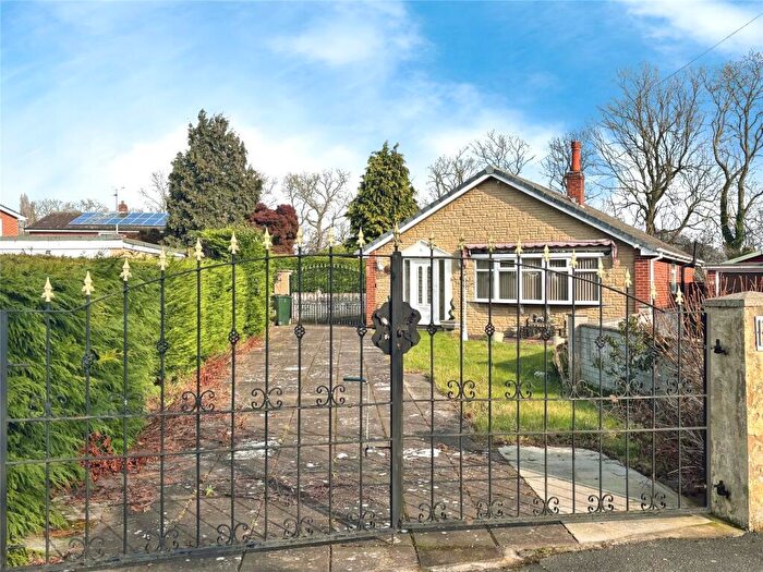 2 Bedroom Bungalow For Sale In Grange Close, Askern, Doncaster, South Yorkshire, DN6