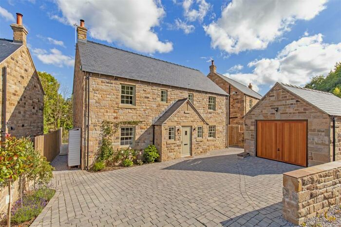 6 Bedroom Detached House For Sale In The Paddocks, Jetting Street, Ashover, Chesterfield, S45