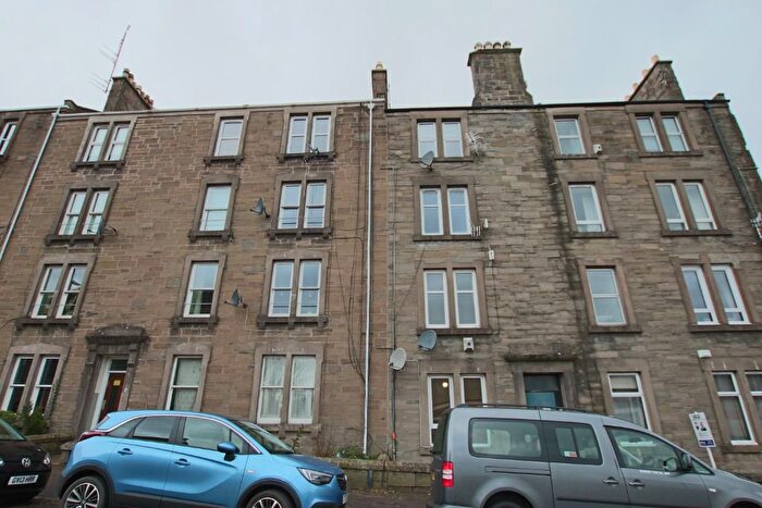 1 Bedroom Flat To Rent In Forest Park Road, West End, Dundee, DD1