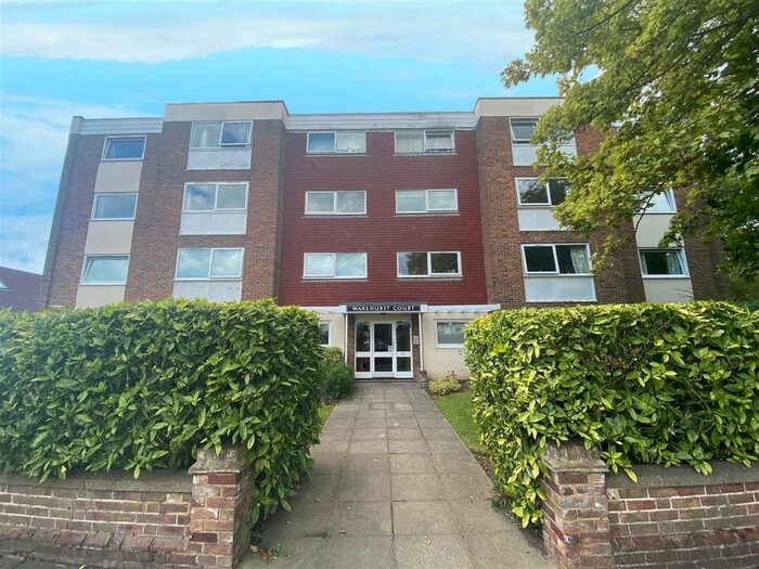 2 Bedroom Flat To Rent In Wakehurst Court, St Georges Road, Worthing, BN11