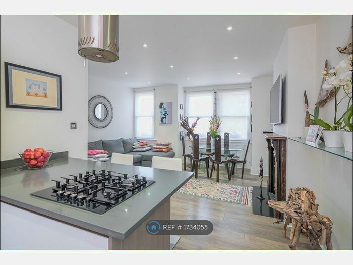 3 Bedroom Maisonette To Rent In Farlton Road, Earlsfield, SW18