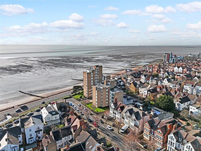 2 Bedroom Flat For Sale In Overcliff, Manor Road, Westcliff-On-Sea, Essex, SS0