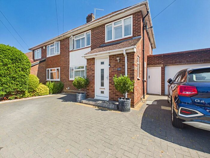 3 Bedroom Semi-Detached House For Sale In Springfield Road, Windsor, Berkshire, SL4