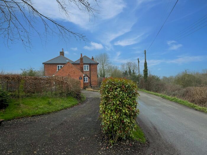 3 Bedroom Semi-Detached House For Sale In Hobarts Hall, Belchamp Otten, Sudbury, CO10