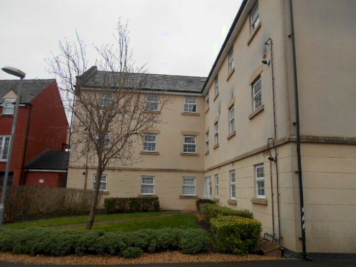2 Bedroom Flat To Rent In Deneb Drive, Swindon, SN25