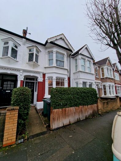 1 Bedroom Flat To Rent In Cromer Road, Leyton, London, E10