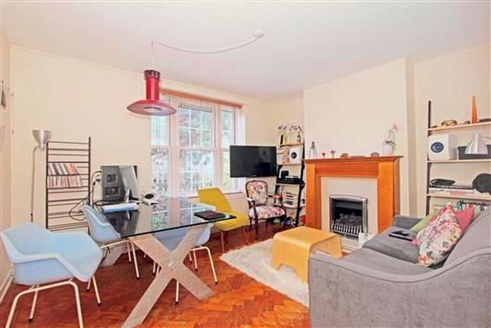 2 Bedroom Flat To Rent In Henry Jackson House, Putney, London, SW15