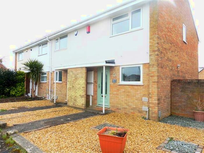 2 Bedroom House To Rent In Columbia Road, Bournemouth, BH10