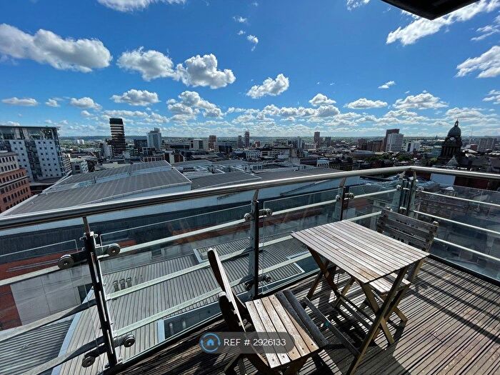 2 Bedroom Flat To Rent In Albion St, Leeds, LS2