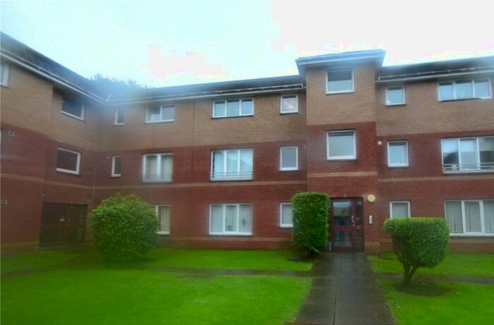 2 Bedroom Flat To Rent In Quarryknowe St, Glasgow, G31