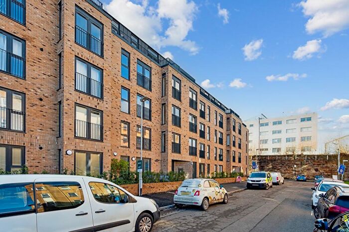 2 Bedroom Flat To Rent In Burgh Hall Street, Flat /, Partick, Glasgow, G11