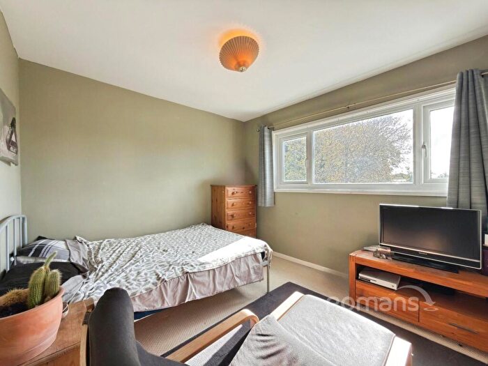3 Bedroom Terraced House For Sale In Kenilworth Road, Basingstoke, Hampshire, RG23
