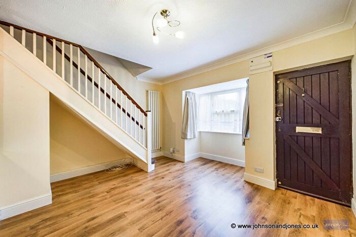 1 Bedroom Terraced House To Rent In Jonquil Gardens, Hampton, TW12