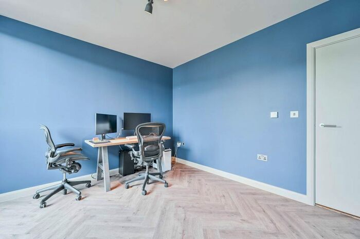 4 Bedroom Terraced House To Rent In Calvert Road, Greenwich, London, SE10