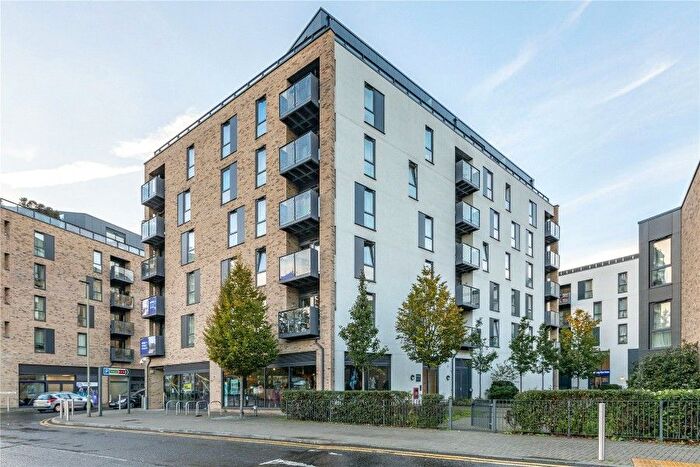 1 Bedroom Flat To Rent In Addlestone, Surrey, KT15