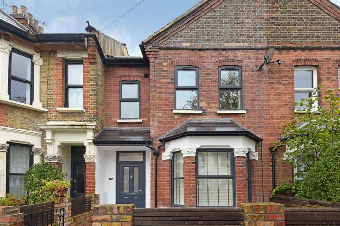 3 Bedroom Terraced House To Rent In Barrett Road, Walthamstow, London, E17