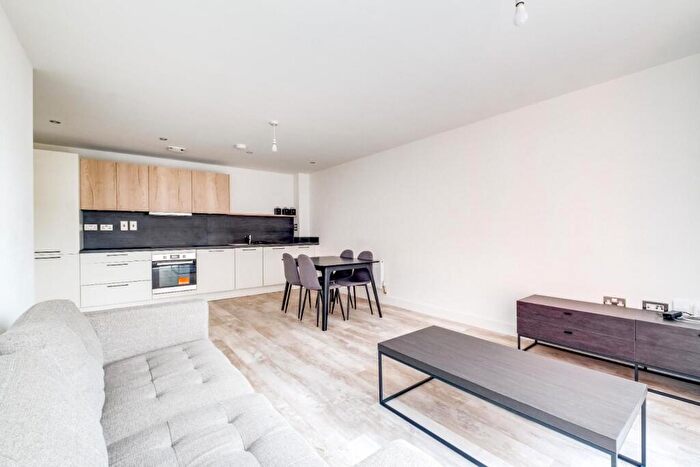 2 Bedroom Apartment To Rent In Cliveland House, Cliveland Street, Birmingham, B19